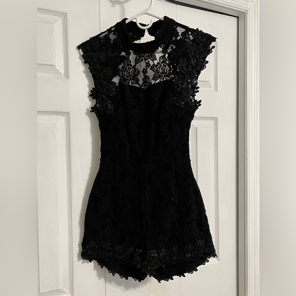 Black Backless Romper - Picture 1 of 3